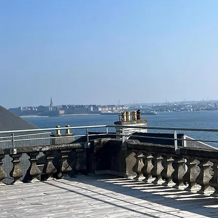 Apartment Osiris - Magnifique Appt Vue Avec Rooftop Dinard
